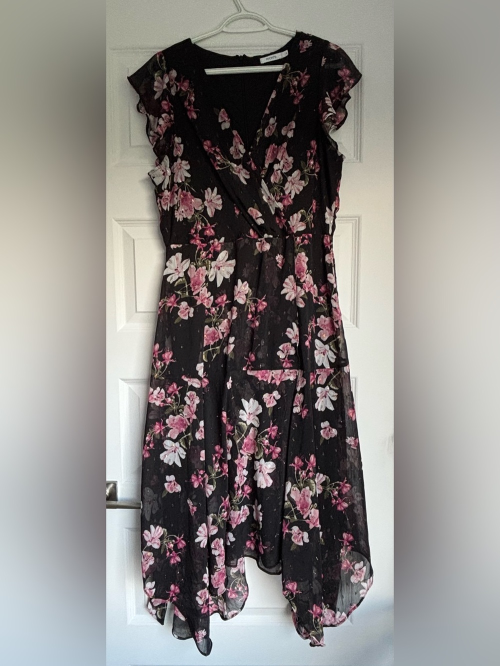 Plus-Size Black-and-Pink Floral High-Low Dress - Picture 2 of 8